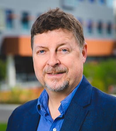 آر. داگلاس گایوت